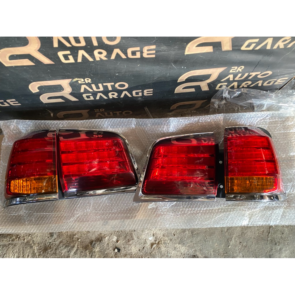 Stoplamp lampu belakang lexus LX 570 ori copotan mulus