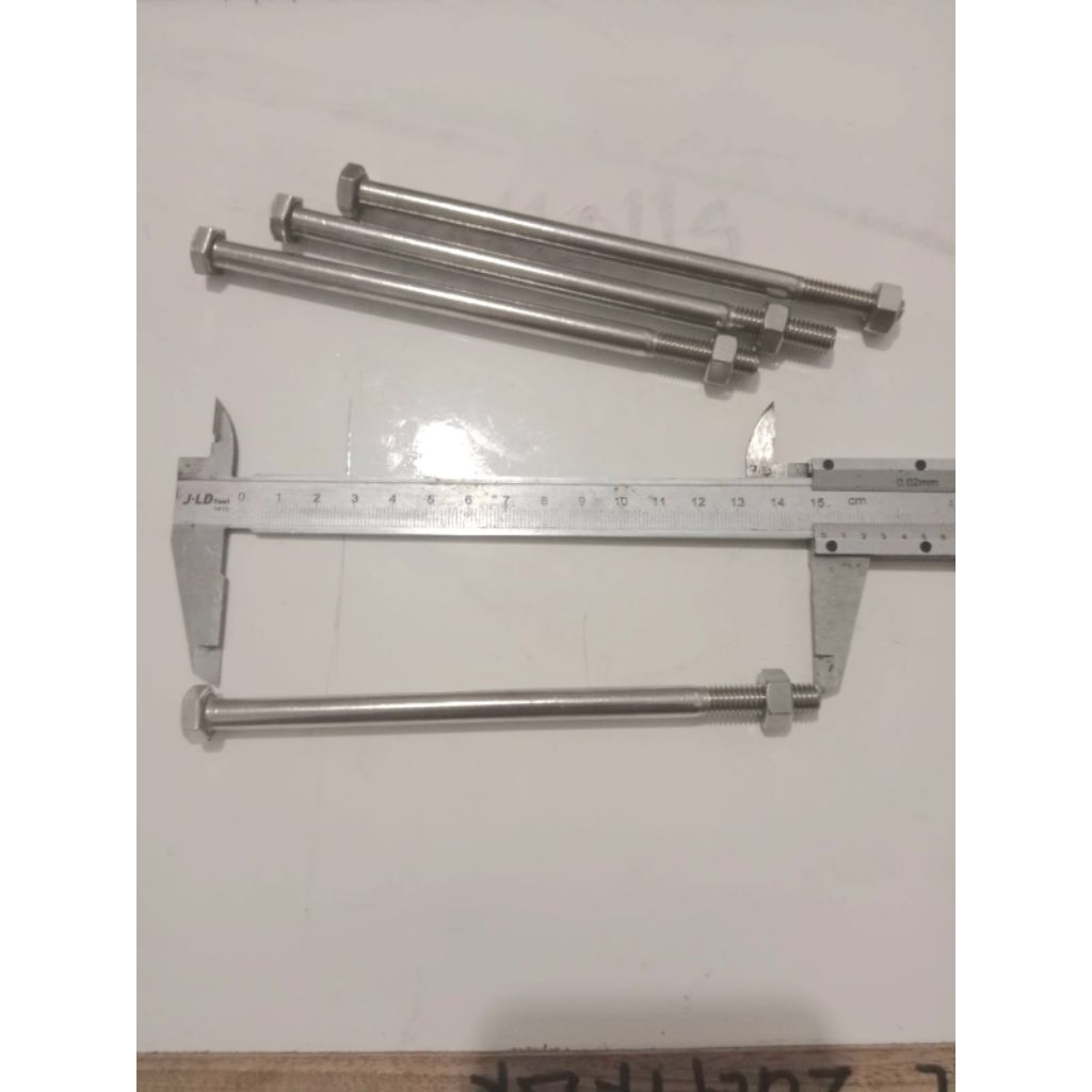 Baut mur stainless m6x150 baut kunci 10 panjang 15 cm half drat Sus 304