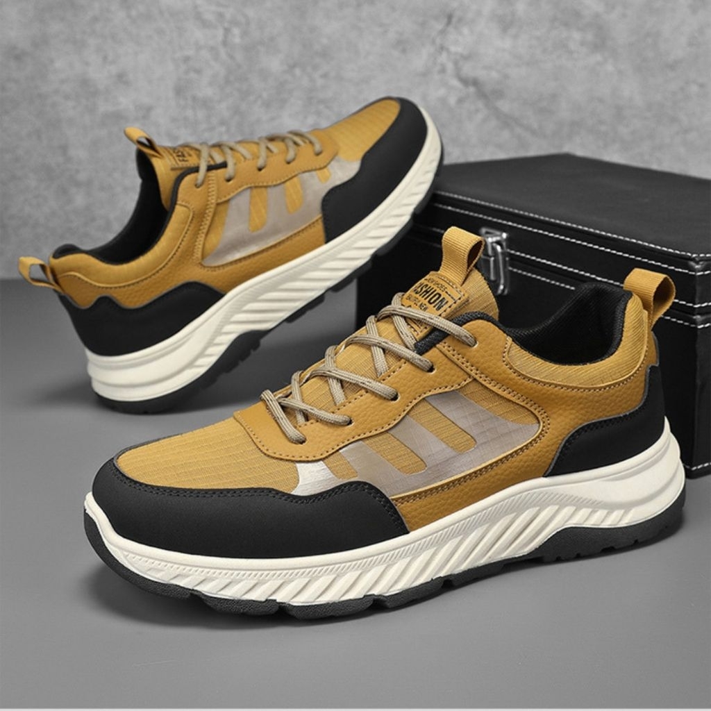 Whoppy SL72 Sepatu Sneakers Pria Import (FREE BOX)