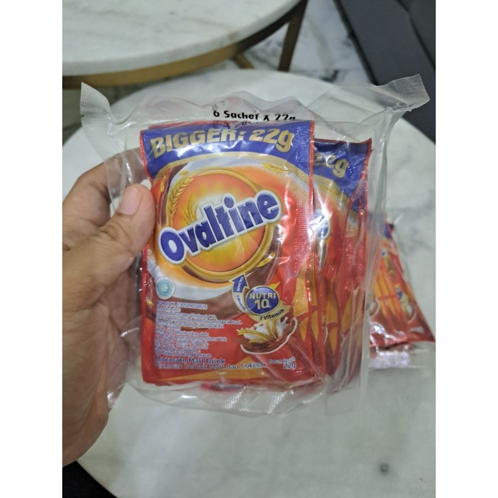 Ovaltine bubuk 22gr 6sachet  Ovaltine Malt Coklat dengan Vitamin & Mineral