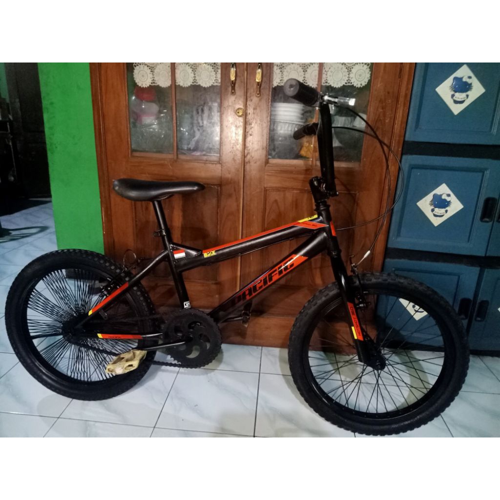 SEPEDA BMX  SEKEN UKURAN 20