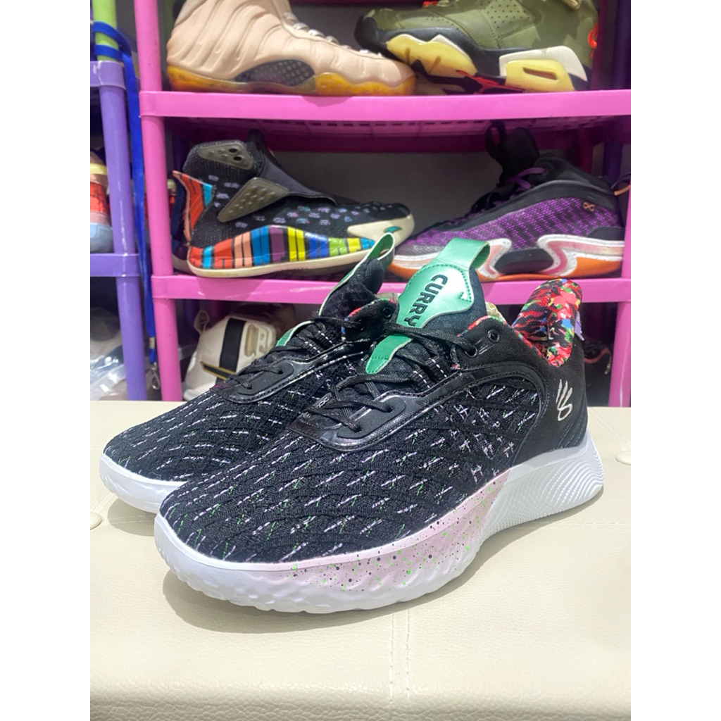 sepatu under armor curry 9