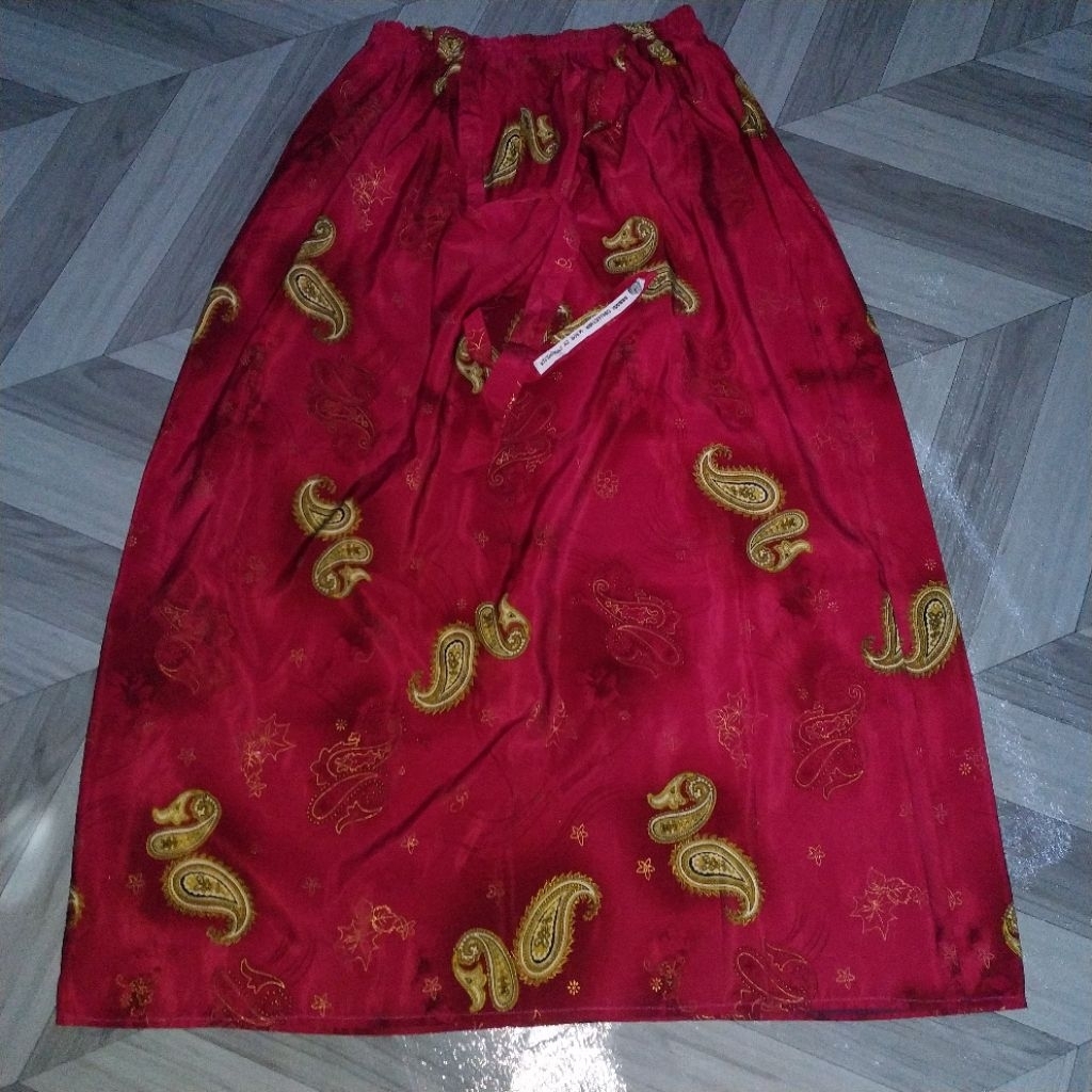 [SECOND] Rok Batik Merah Maroon/Tua