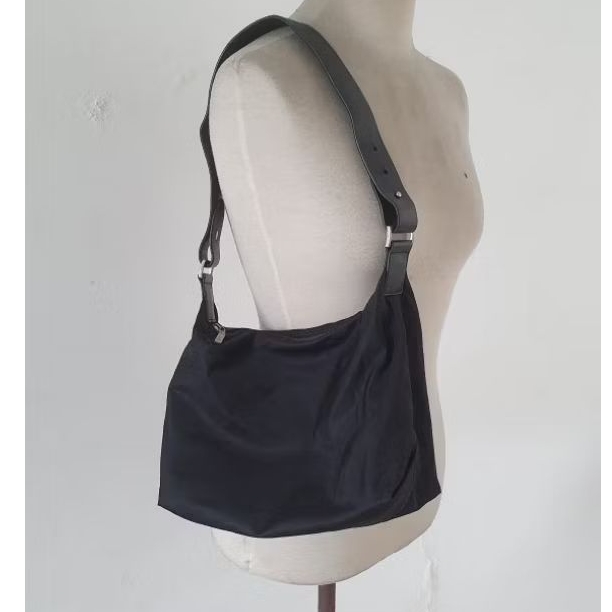 Esprit shoulder bag