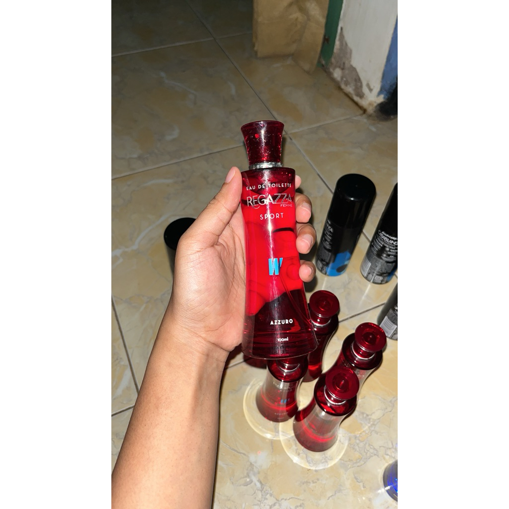 Parfum Wanita Regazza Sport Spray Cologne 100ml - Aroma Segar dan Tahan Lama untuk Aktivitas Sehari-