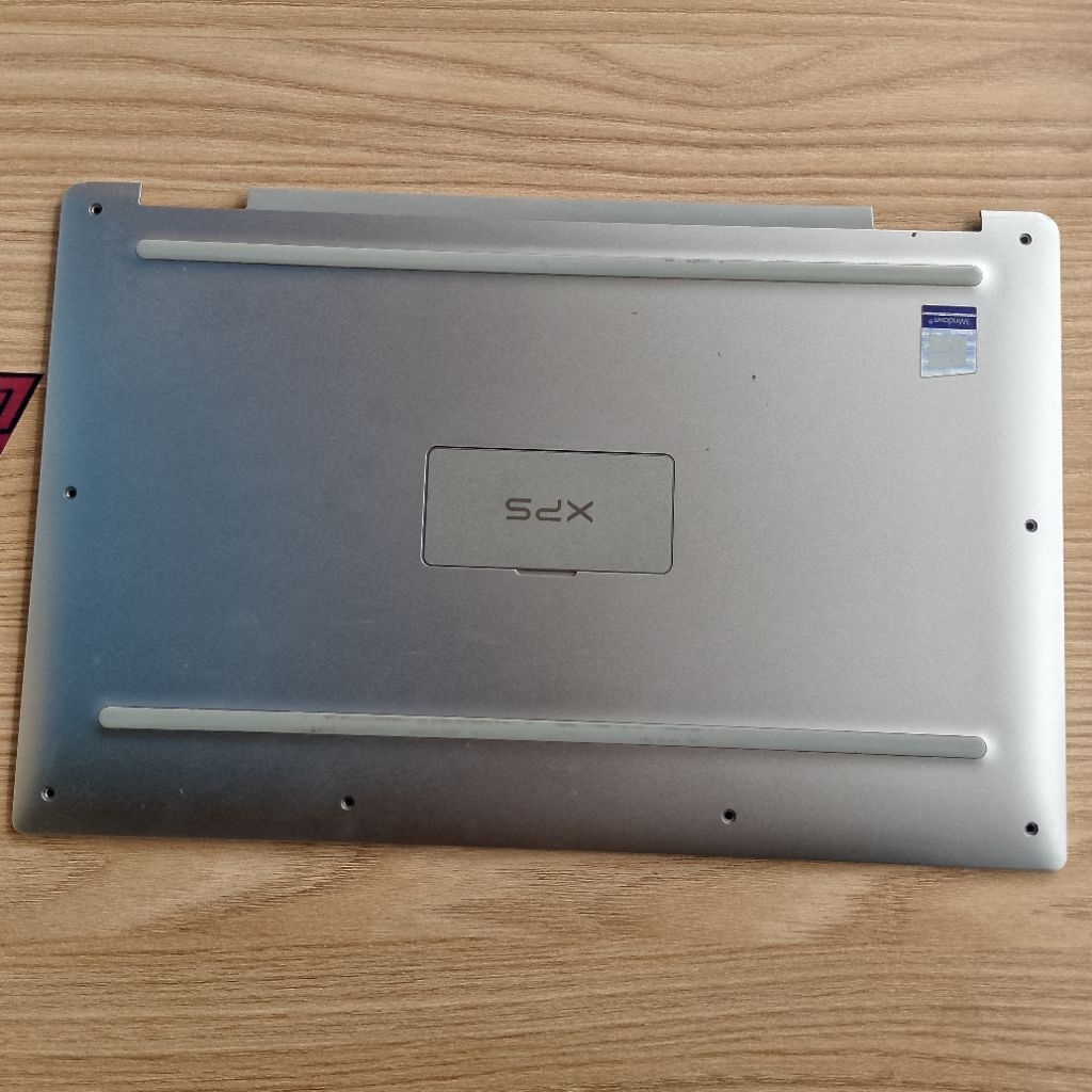 casing bawah laptop dell xps 13 model p71g