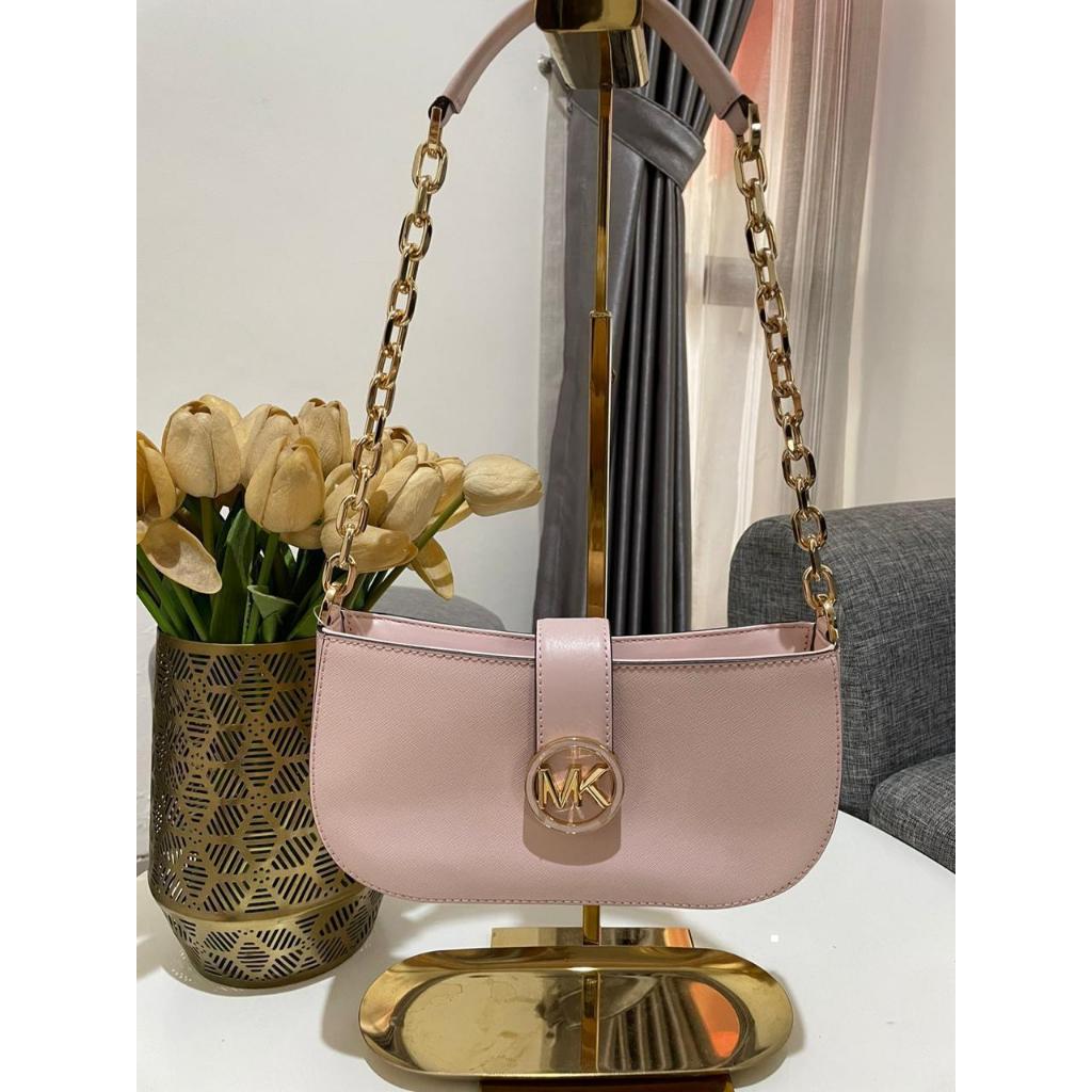 MK Carmen Pouchette Powder Blush / Size : 24 x 6 x 18 cm