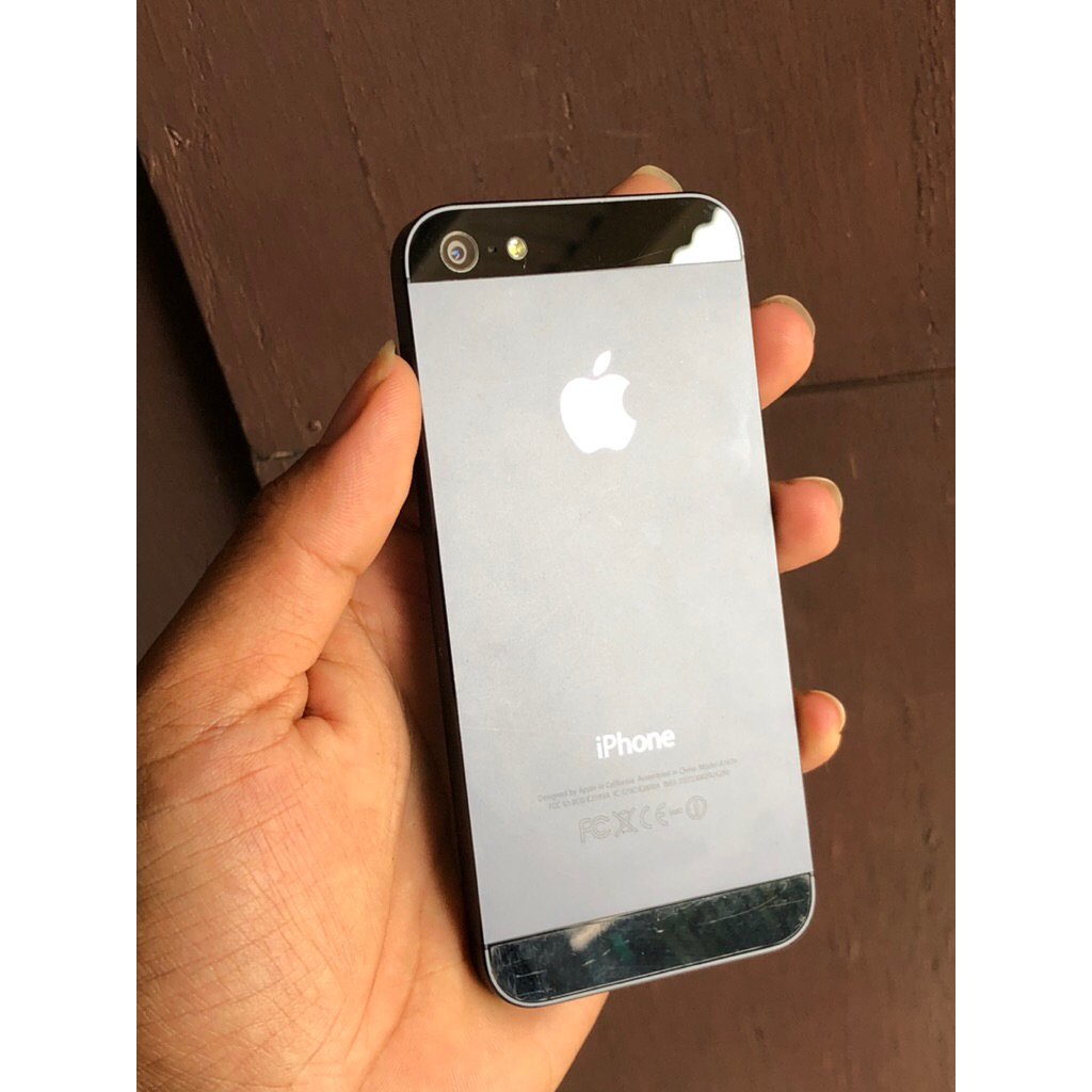 iPhone 5g 16gb hitam second original