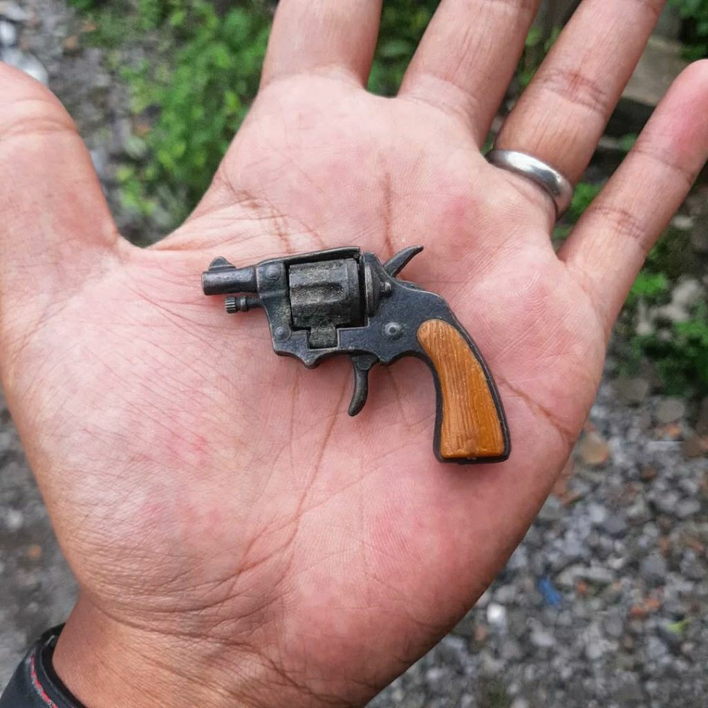 Vintage Gantungan kunci miniatur jadul