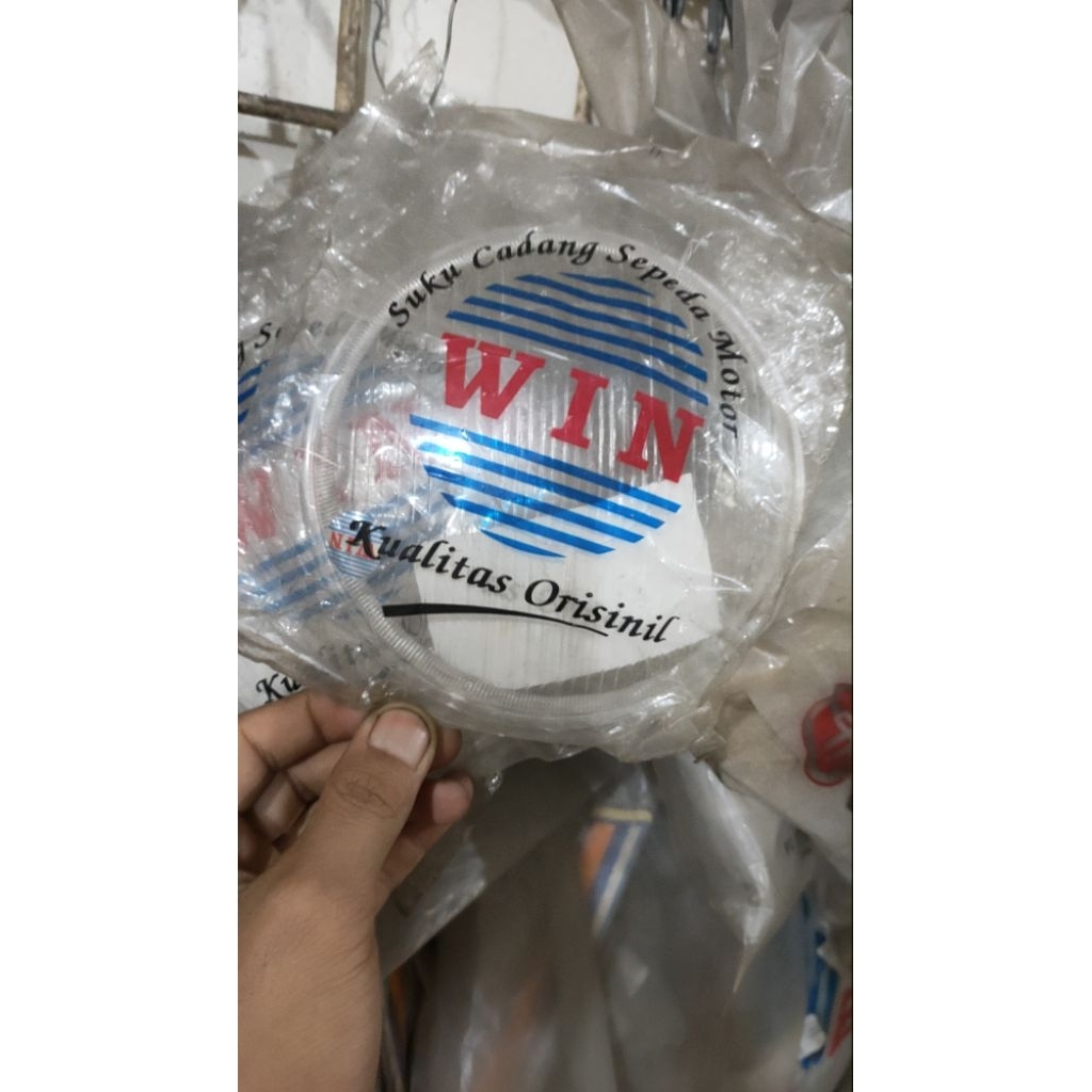 Kaca Lampu Depan (WIN) CB 100