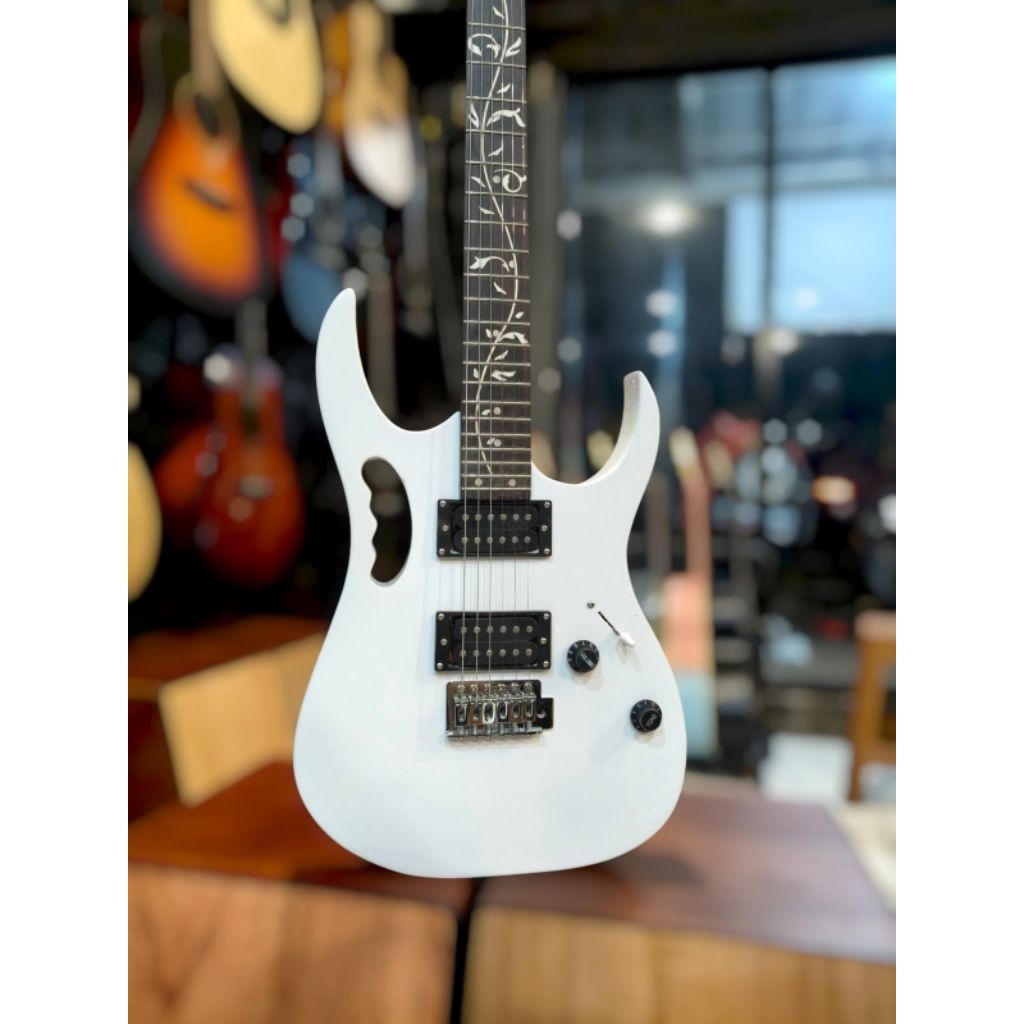 Gitar Elektrik RockLine Flower White Model Ibanez Jem