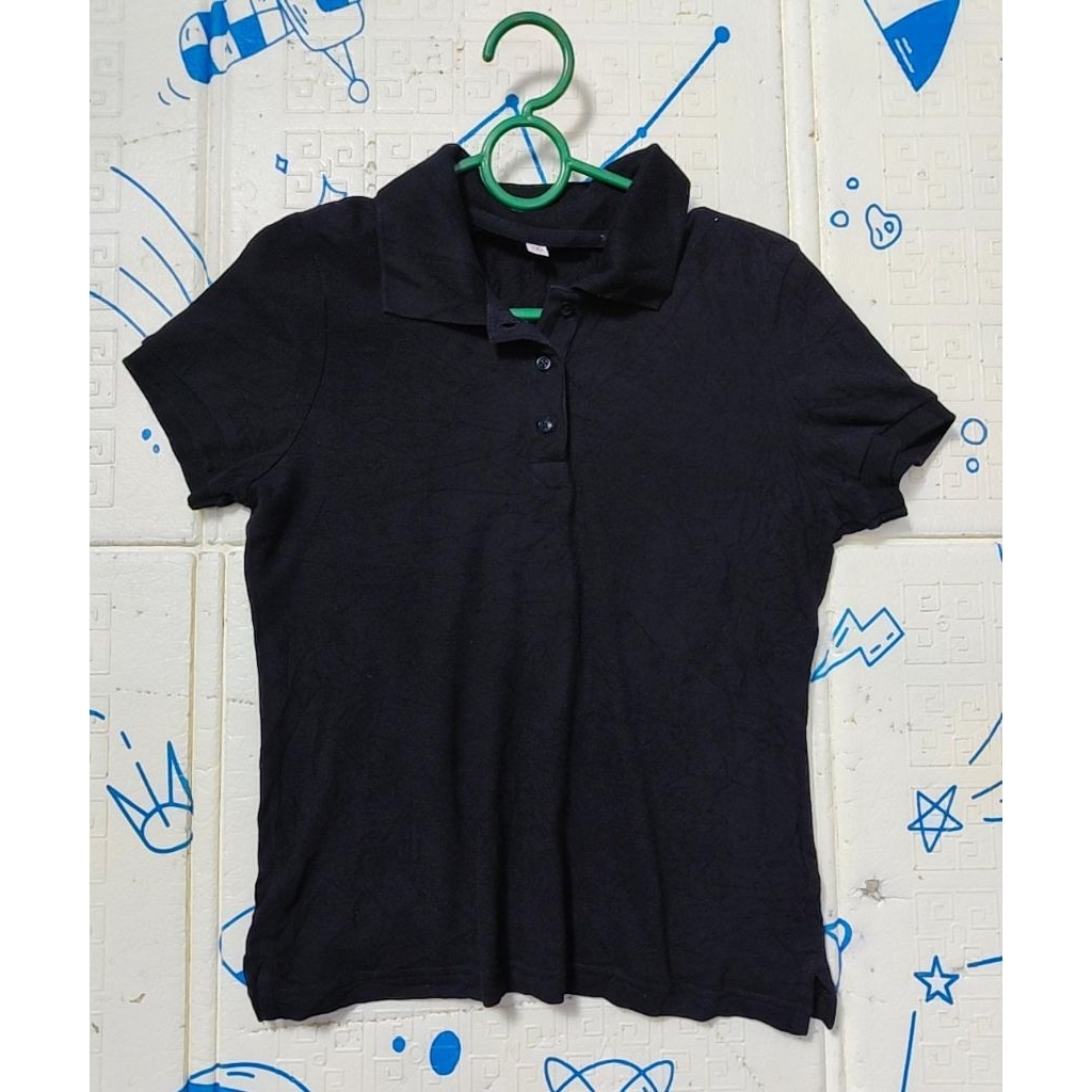 Kaos Polo Wanita Hitam Polos Lengan Pendek