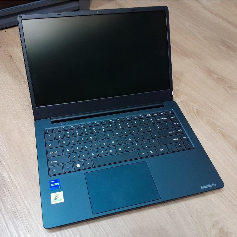 Toshiba Satellite PRO C40-J | Core i7-1165G7 | RAM 16GB | SSD 512GB | 14" FHD | Slim Business Laptop
