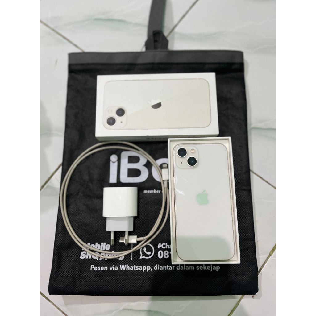 Apple Iphone 13 256gb Ex Ibox Resmi Fullset Plus Adaptor Ori Apple