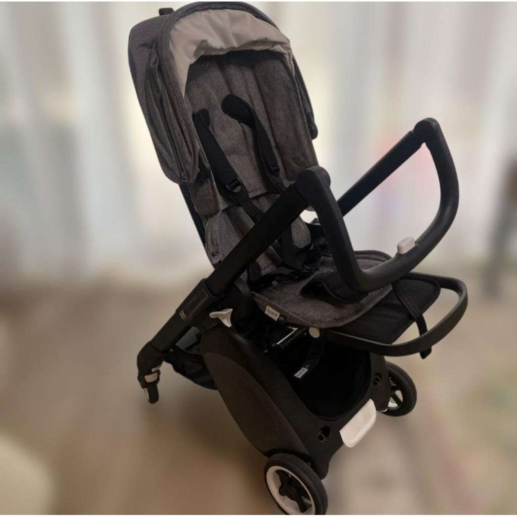 Preloved Bugaboo Ant Frame Black Canopy Grey Like New