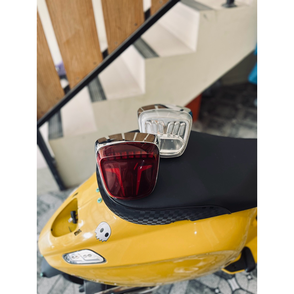 stoplamp ub model gg (merah) vespa sprint