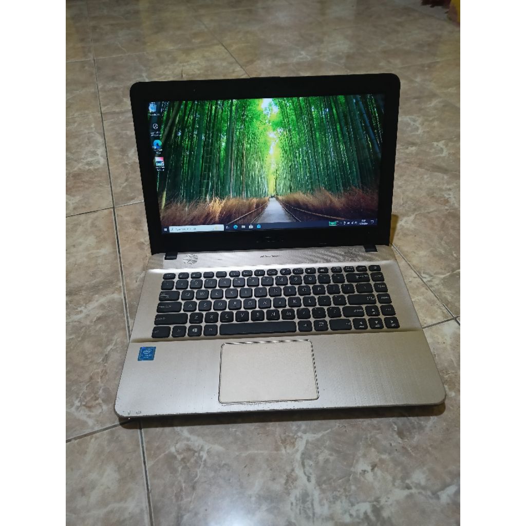 Laptop Asus x441m