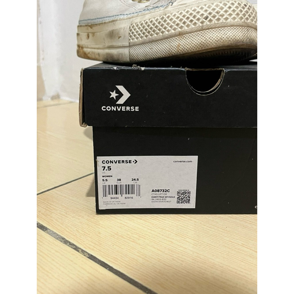 PRELOVED converse