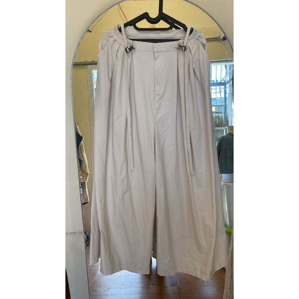 [PRELOVED] Onycha Wide Leg Pants Cream Kulot Premium