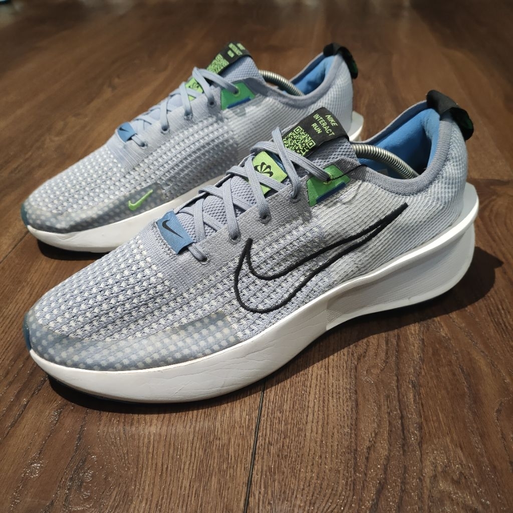 (Preloved) Sepatu Nike Size 46