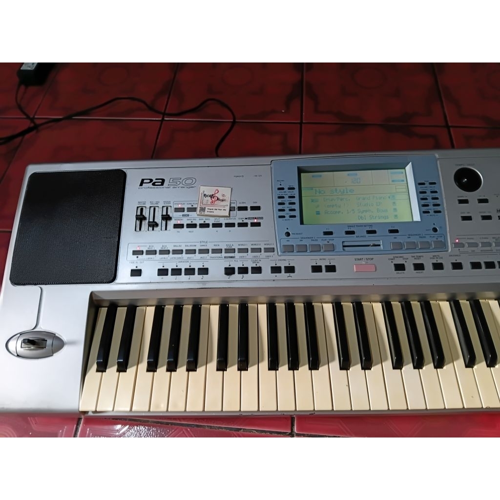 Organ tunggal/ keyboard music/ piano digital/ KORG pa50 plasdisk siap dangdutan second
