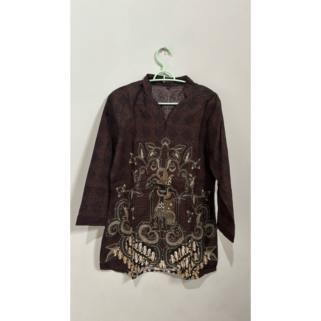 Batik Hadinata, Ecinos dll