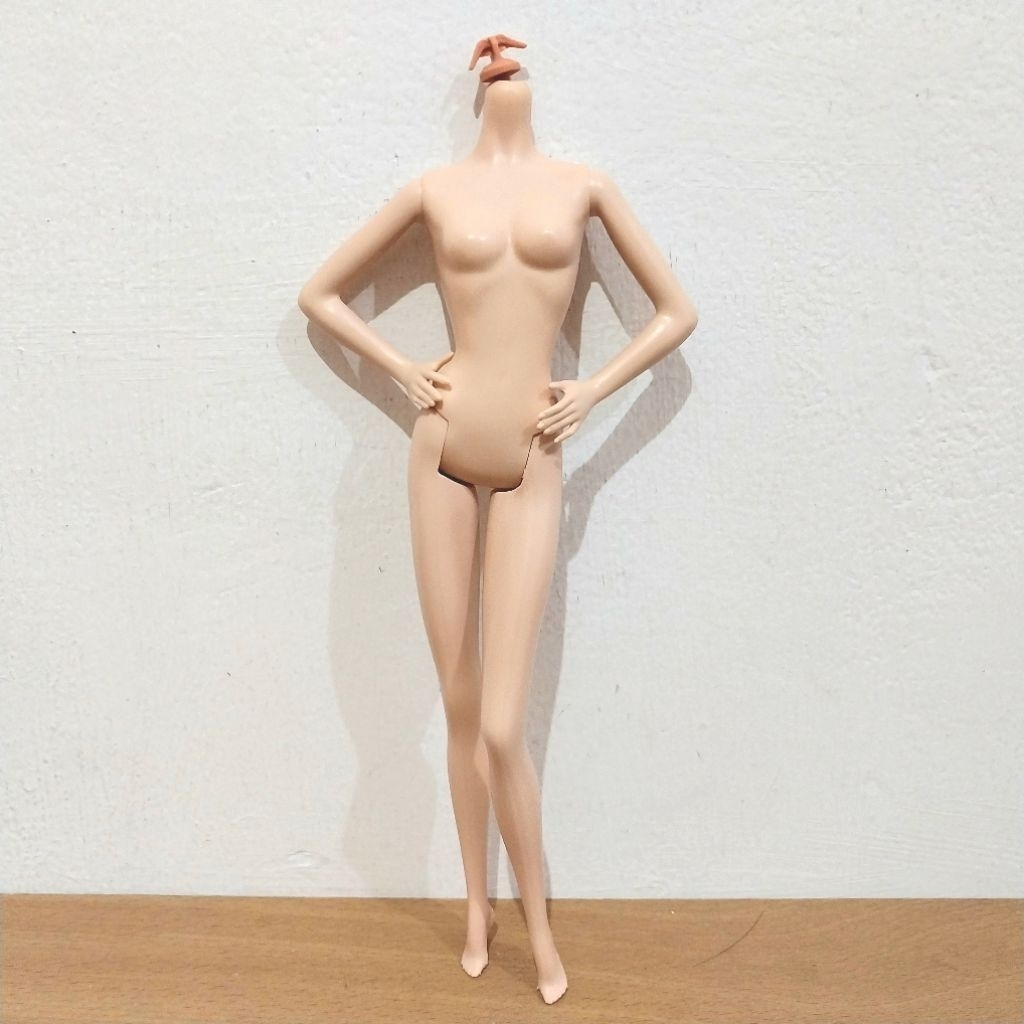 Body Barbie Muse PTMI Go On Sparkle Karl Mattel Official Boneka Second Preloved Jadul Collector