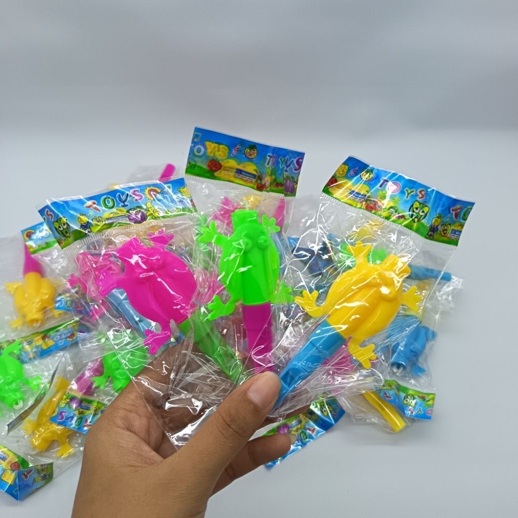 Isi 10 Pcs Mainan Peluit Katak