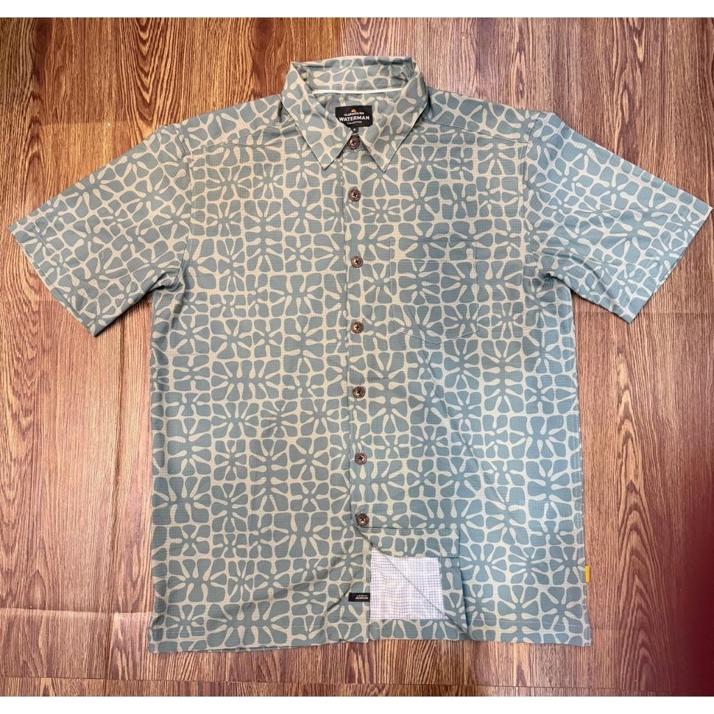 kemeja Quiksilver waterman collection original