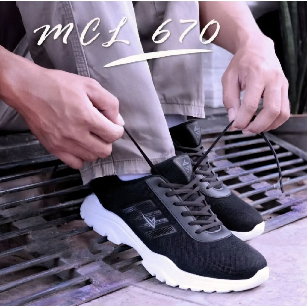Sepatu Sekolah Pro ATT / Sepatu Pro ATT MCL 670 / Sepatu Sneakers Hitam