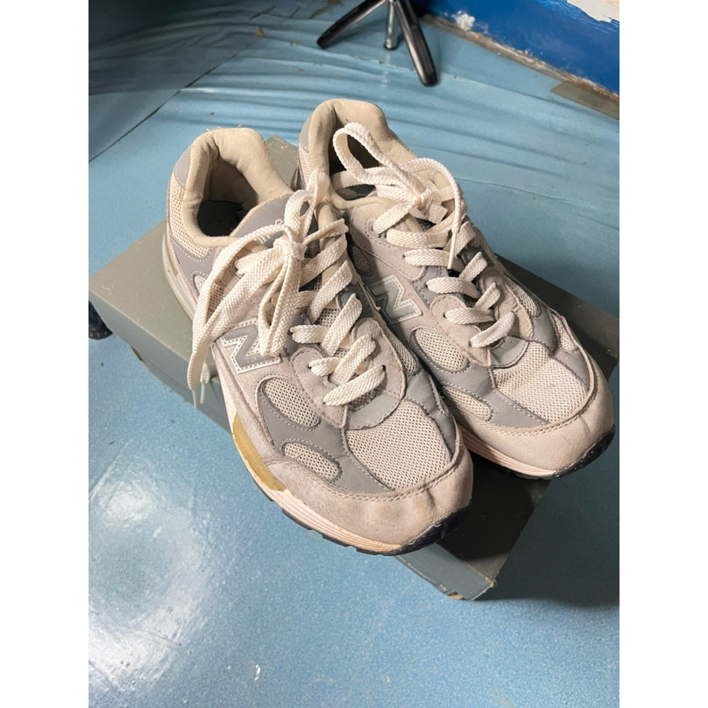 New Balance 992 Preloved
