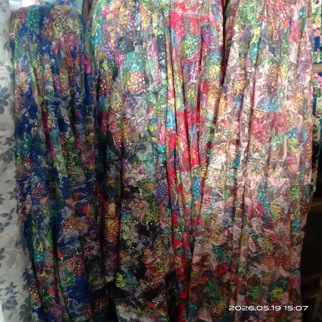 HARGA/0,5 M | KAIN TILE RAINBOW | KAIN TILLE MOTIF | BAHAN TILE METERAN | BAHAN TILE BORDIR