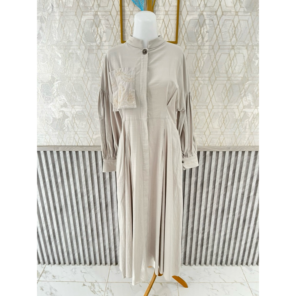 Preloved Ayu Dyah Andari Raline Dress - Light Grey