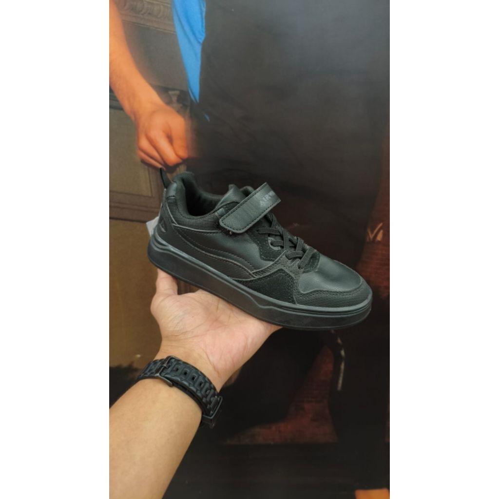 sepatu airwalk anak full Hitam