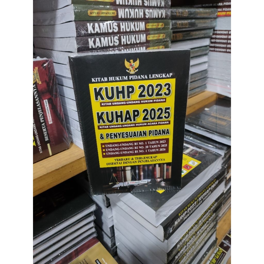 Buku  KUHP dan KUHAP Terbaru