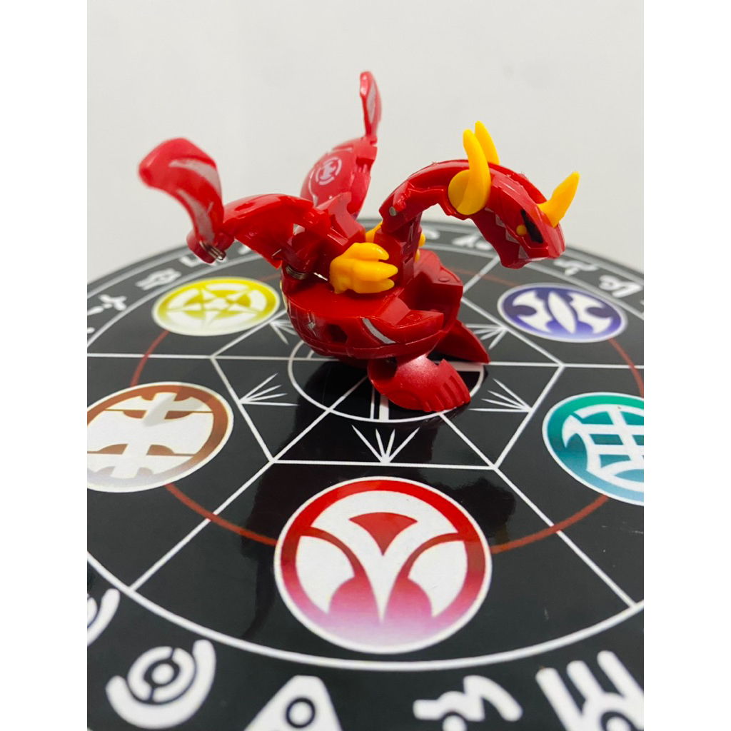 Bakugan Maxus Dragonoid (bootleg)