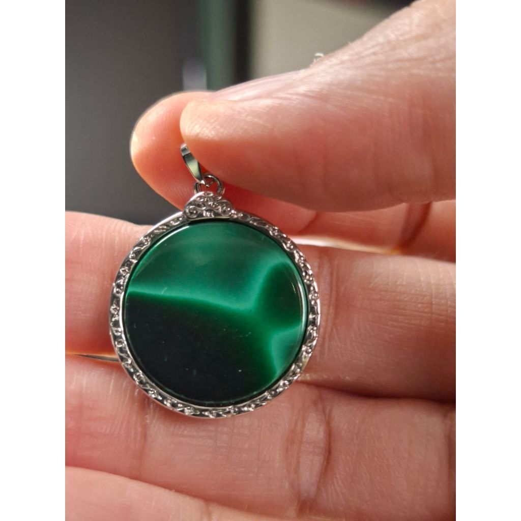 Liontin Malachite