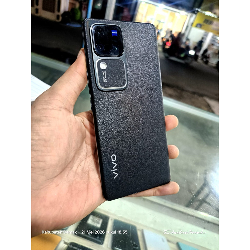 VIVO V30pro 12/512 ( Second )