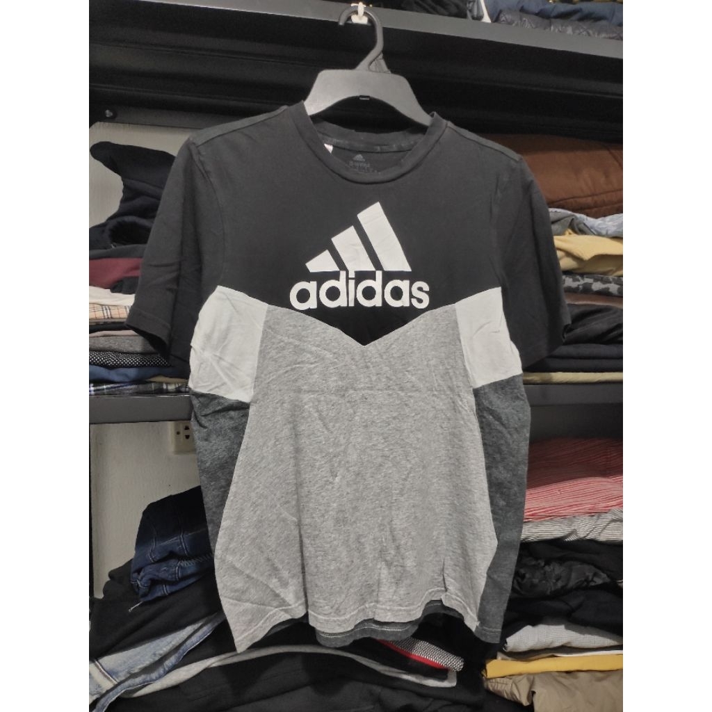 AdidasT shirt second