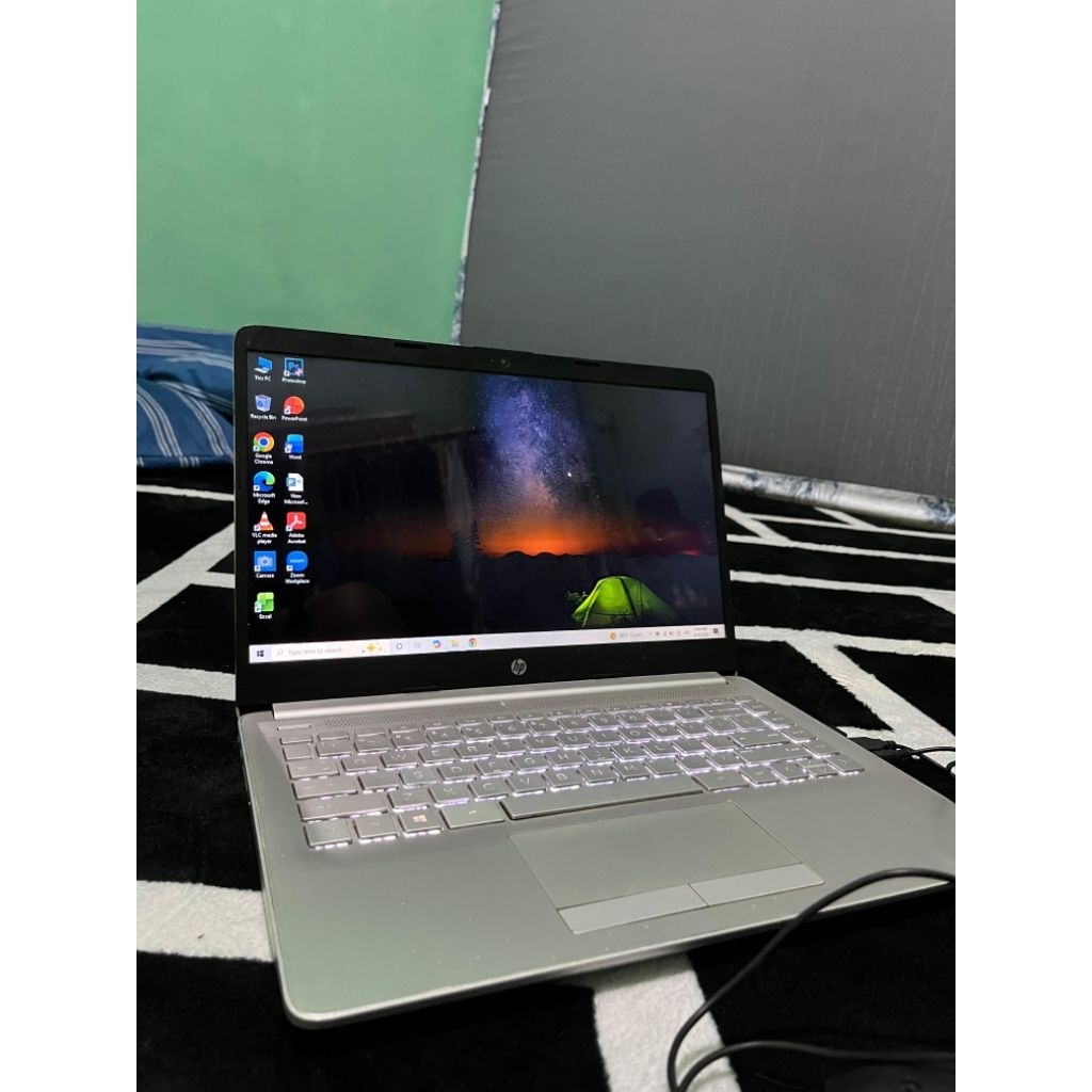 laptop hp 14s