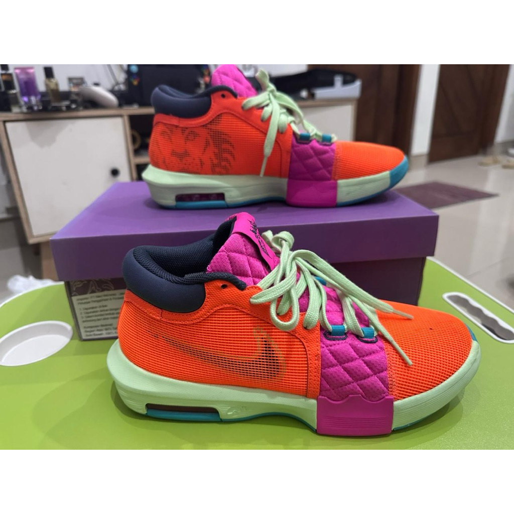 NIKE LEBRON WITNESS VIII EP ORIGINAL