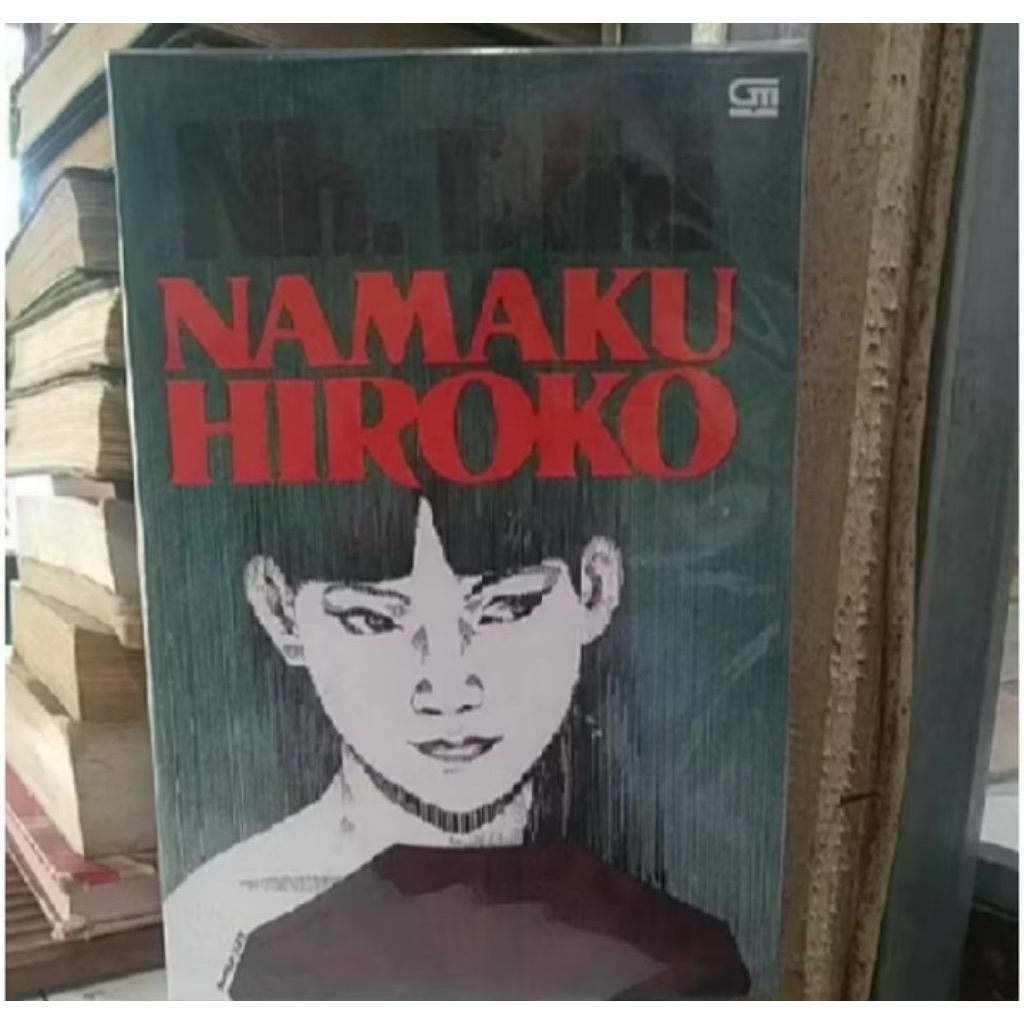 Buku nh. dini NAMAKU HIROKO