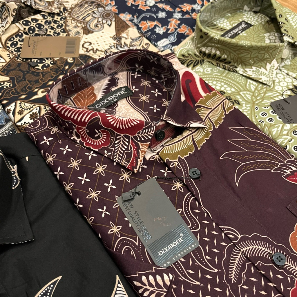 Batik Pria Dixmont Lengan Pendek [M]
