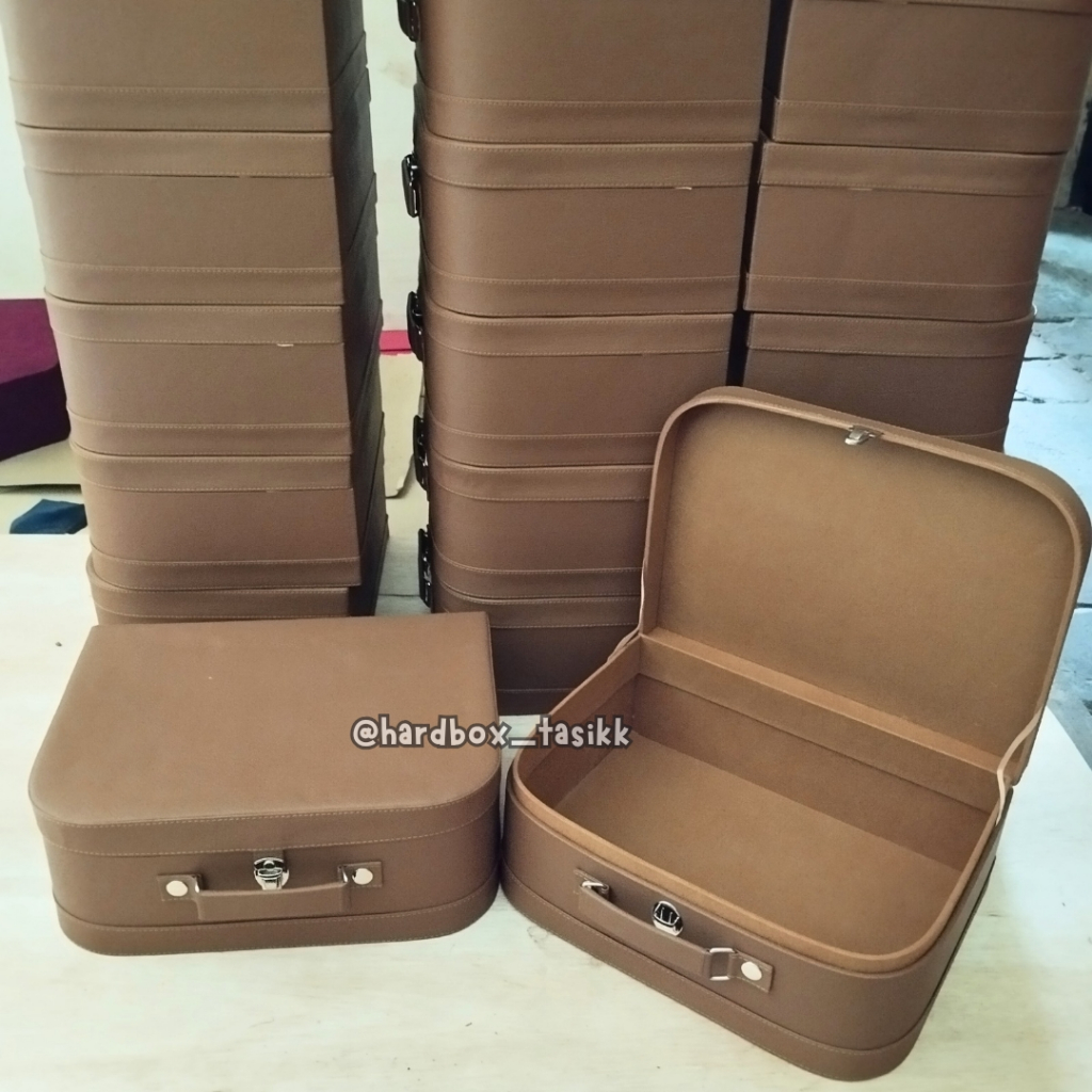 Box Hampers Box Parcel Corporate/Packaging Hampers Ulang Tahun Premium