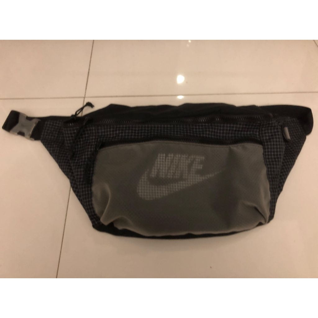 Nike Tech Hip Pack Waistpack Bag