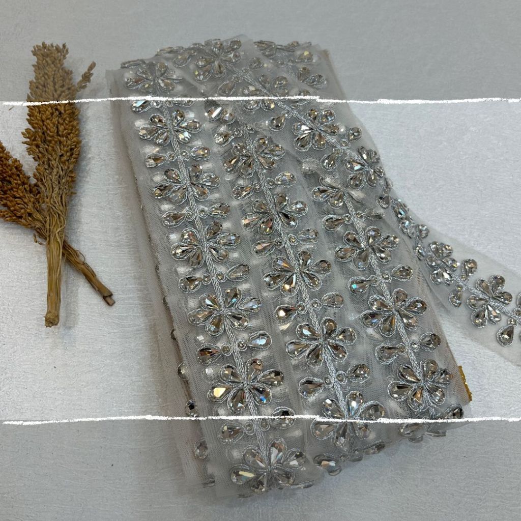 Renda Swarosvki / Renda Silver / Renda Mutiara