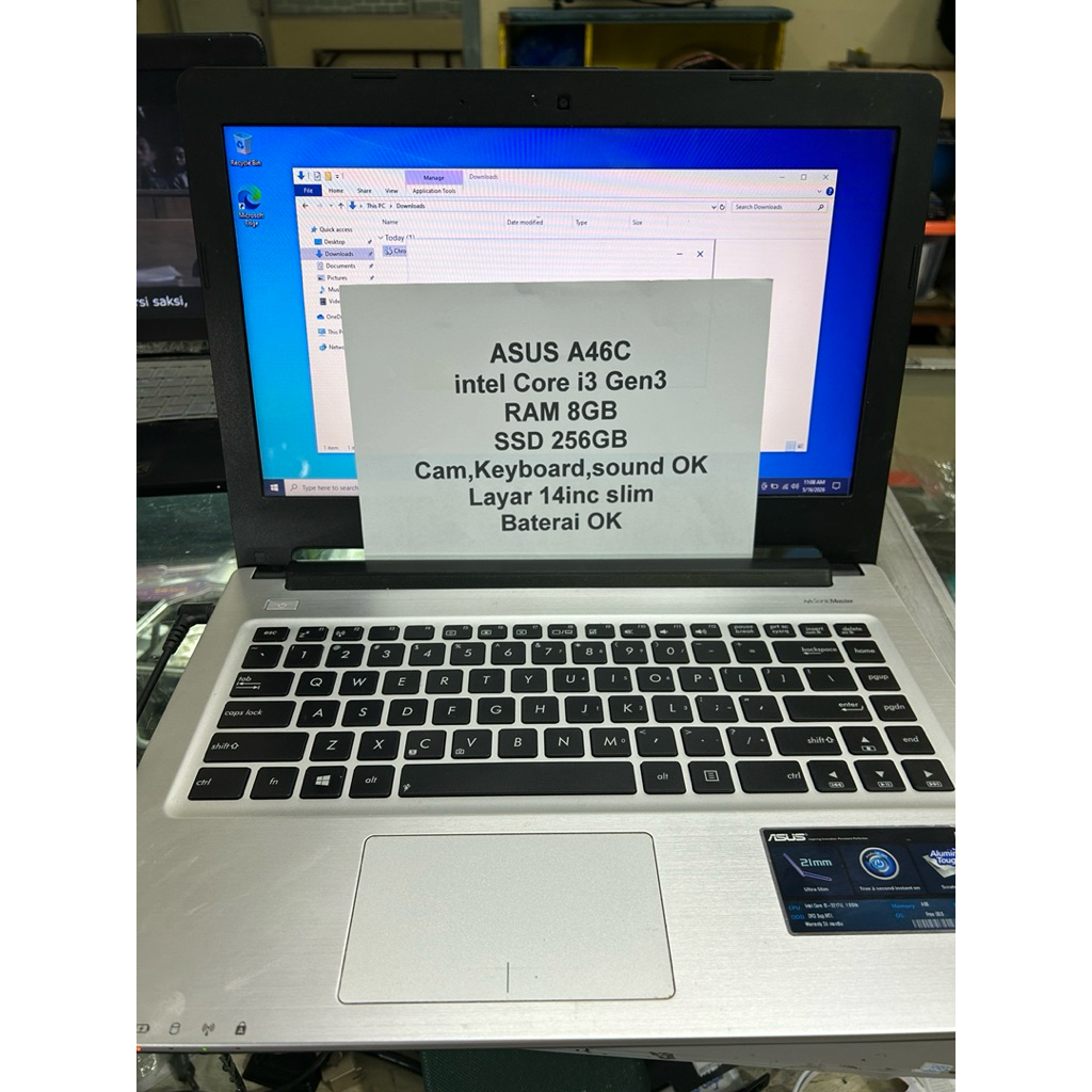 Asus A46C core i3 ram 8gb ssd 256gb