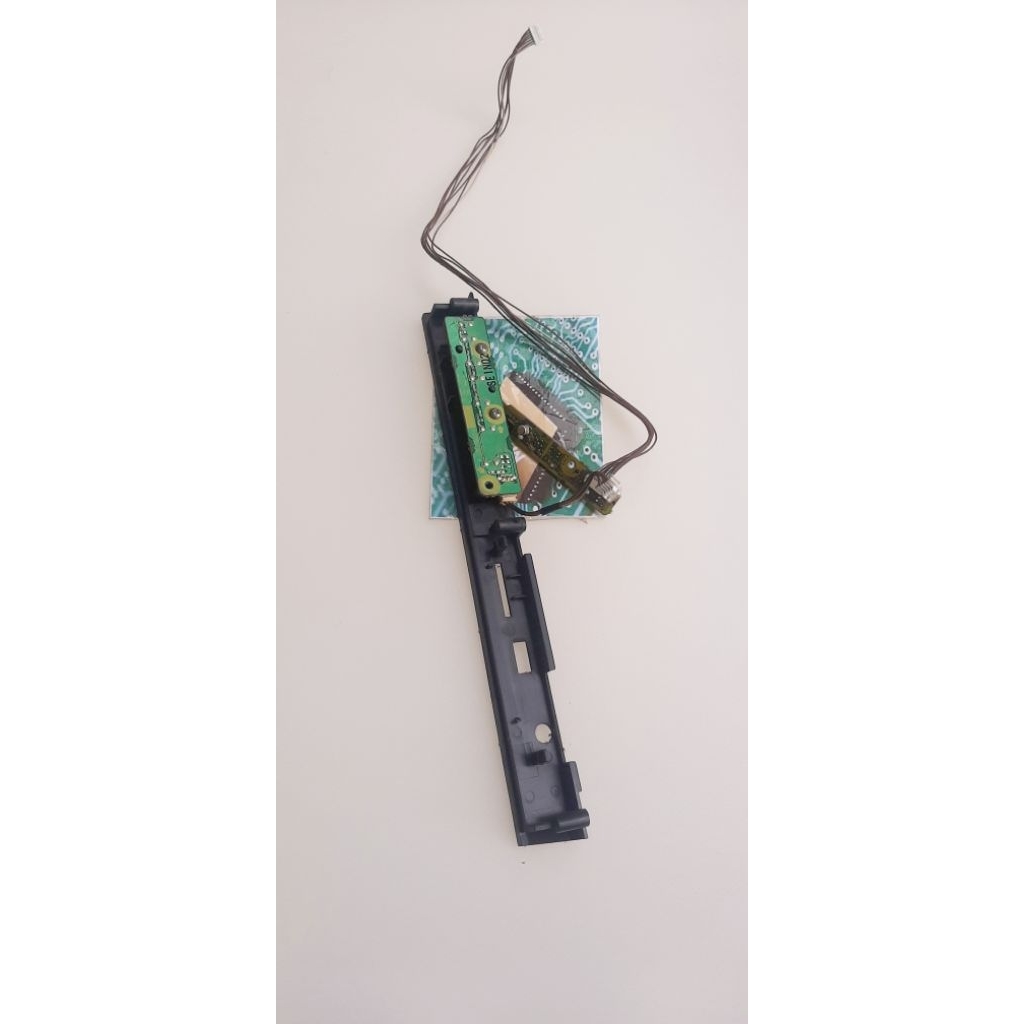 TH-L32C4G TH L32C4G IR SENSOR TOMBOL PANASONIC
