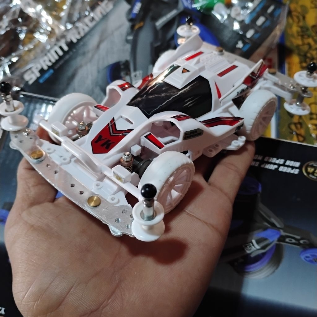 rep. Tamiya Mini 4WD (Yika-Dark Horse)