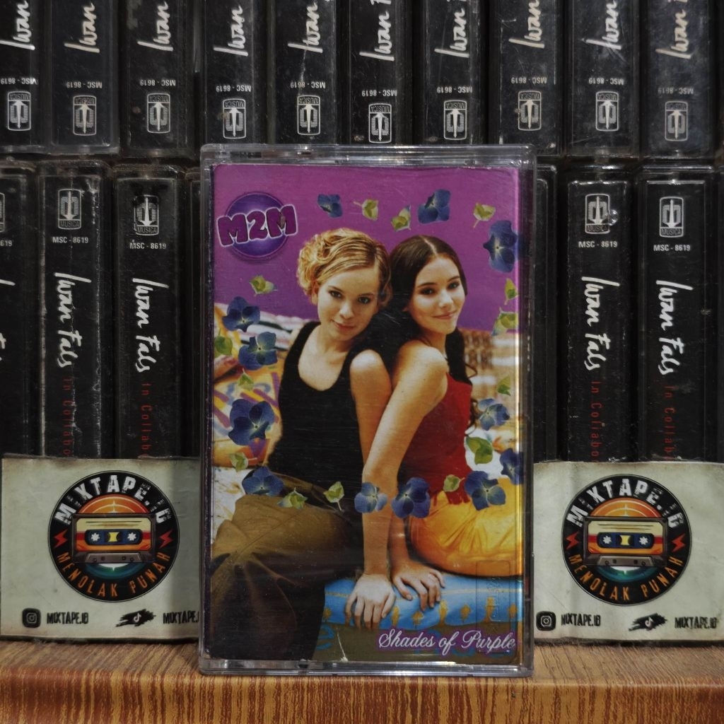 Kaset - M2M - Shades Of Purple - Kaset Pita - Radio Tape - Radio - Pemutar Kaset - Retro - Classic -